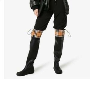 Burberry boots